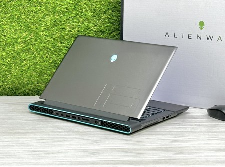 Dell Alienware M16 R1 43